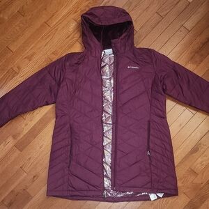 Columbia Maroon Quilted Hooded Jacket